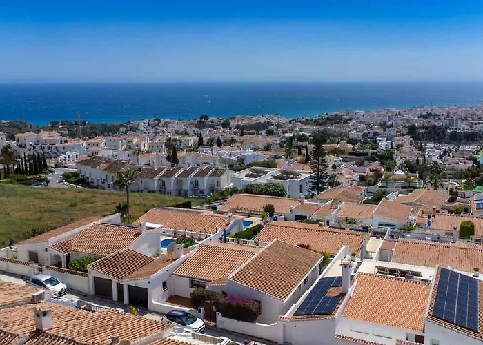 Lovely Townhouse, Several Terraces, Garden, Pool