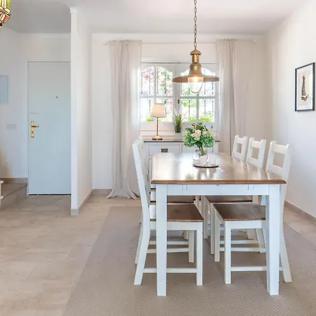 Lovely Townhouse, Several Terraces, Garden, Pool * נרחה