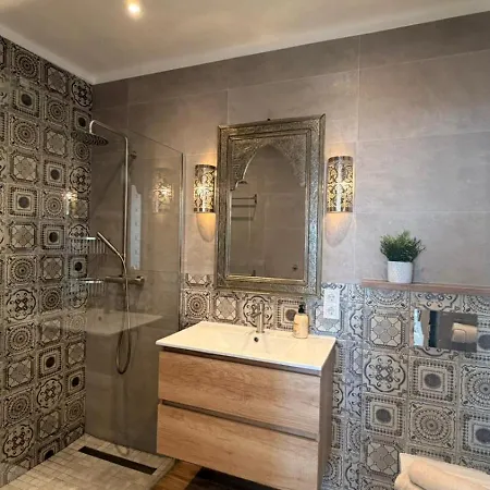 Lovely Townhouse, Several Terraces, Garden, Pool * Nerja